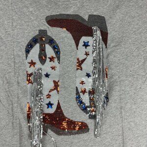 Blue b. Collection Heather Grey T-Shirt With Sequin Cowboy Boots Design Size S